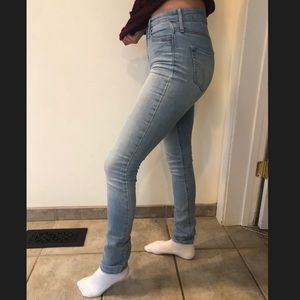 Hollister high waisted light wash skinny jeans